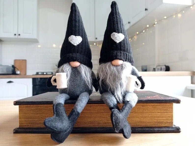 Faceless Wonder Knitted Dolly